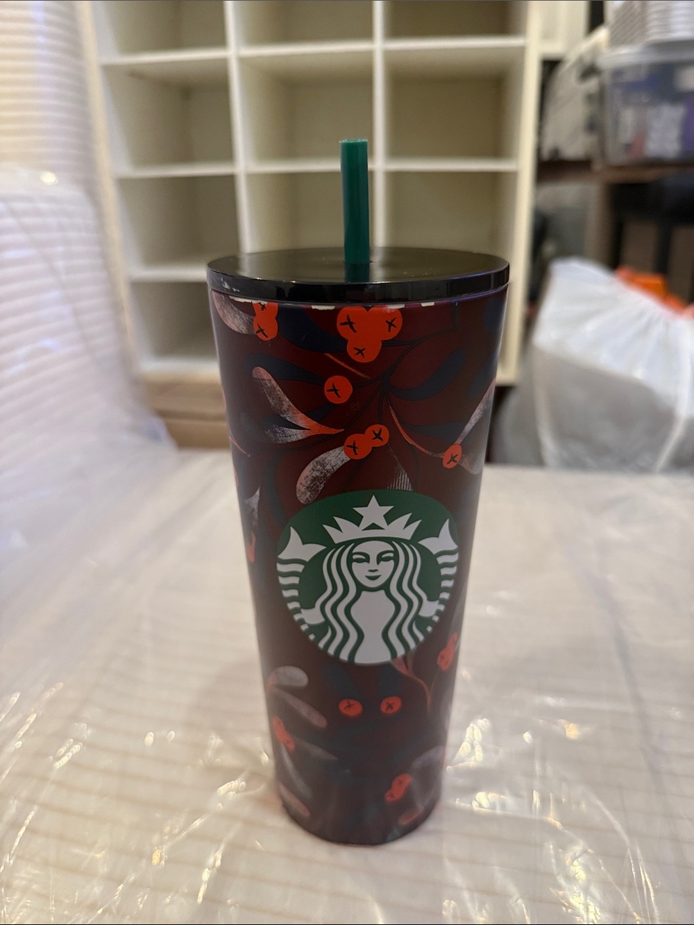 Starbucks Holiday Mistletoe Berry 24oz Stainless Steel Tumbler